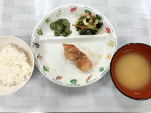 4月１日　昼食